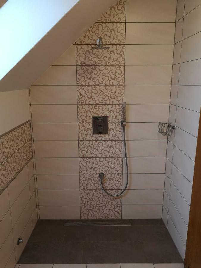 הוילה בלד Entire House Iris & Arnika מראה חיצוני תמונה