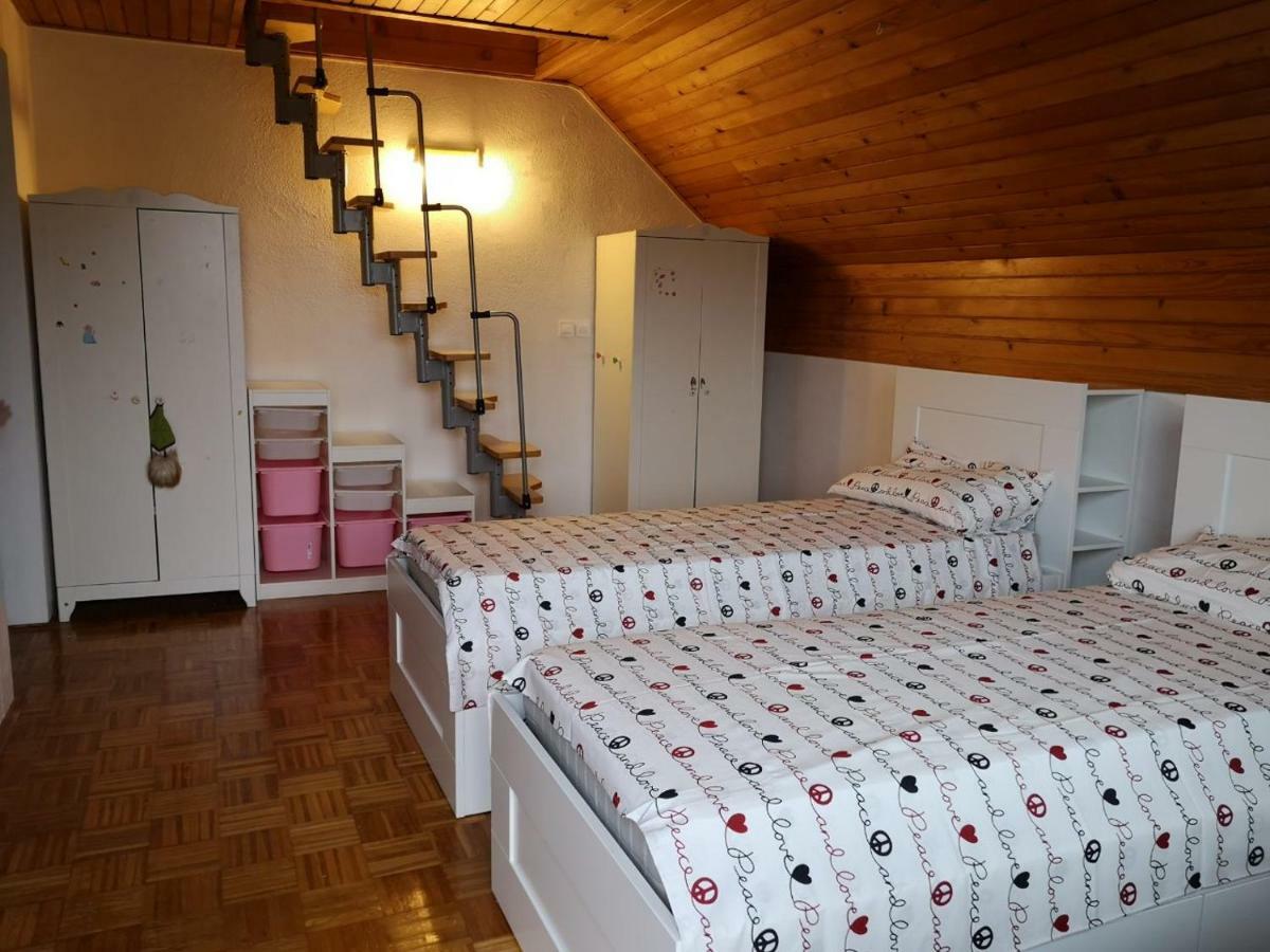 הוילה בלד Entire House Iris & Arnika מראה חיצוני תמונה