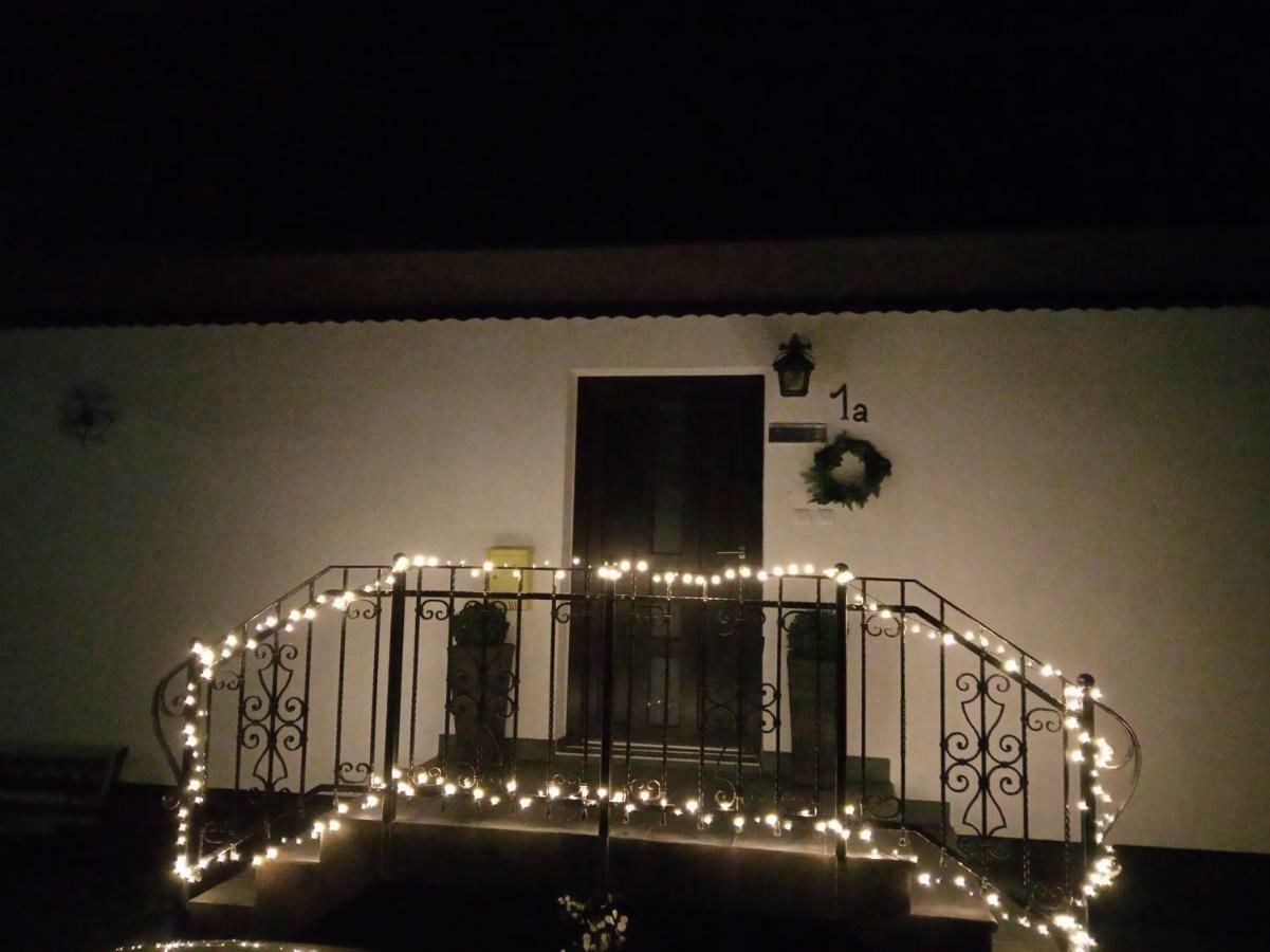 הוילה בלד Entire House Iris & Arnika מראה חיצוני תמונה